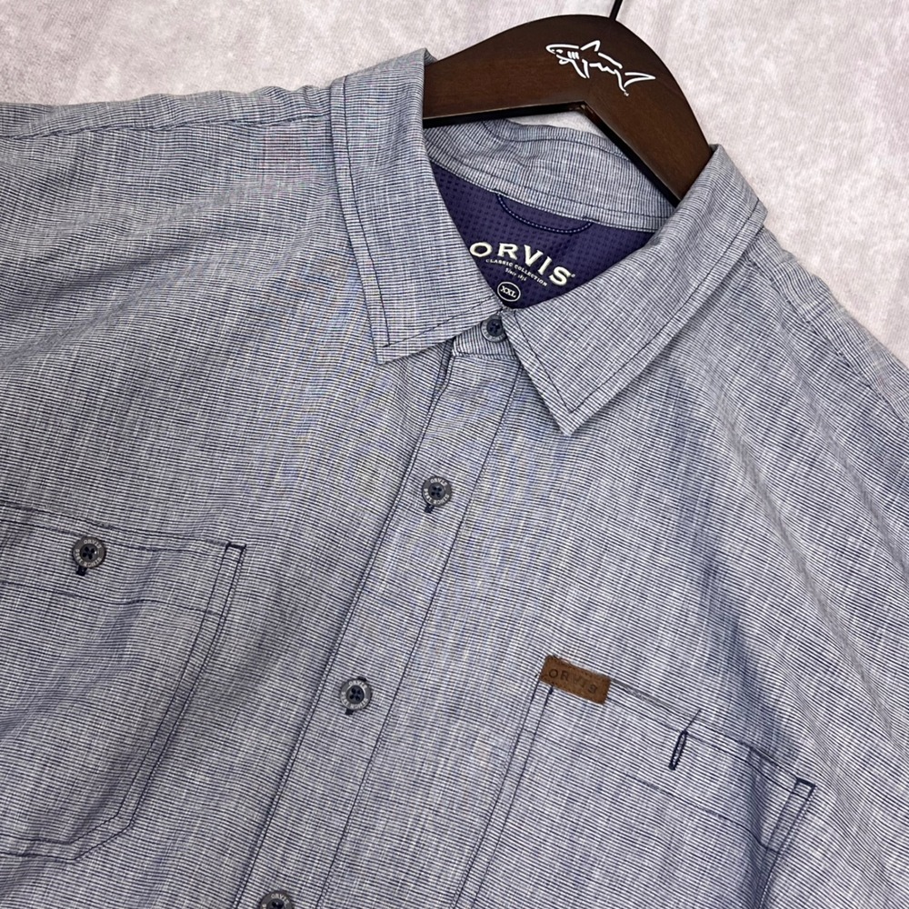 Orvis Classic Collection Mens XXL Blue Button Down Shirt with Lens Cloth